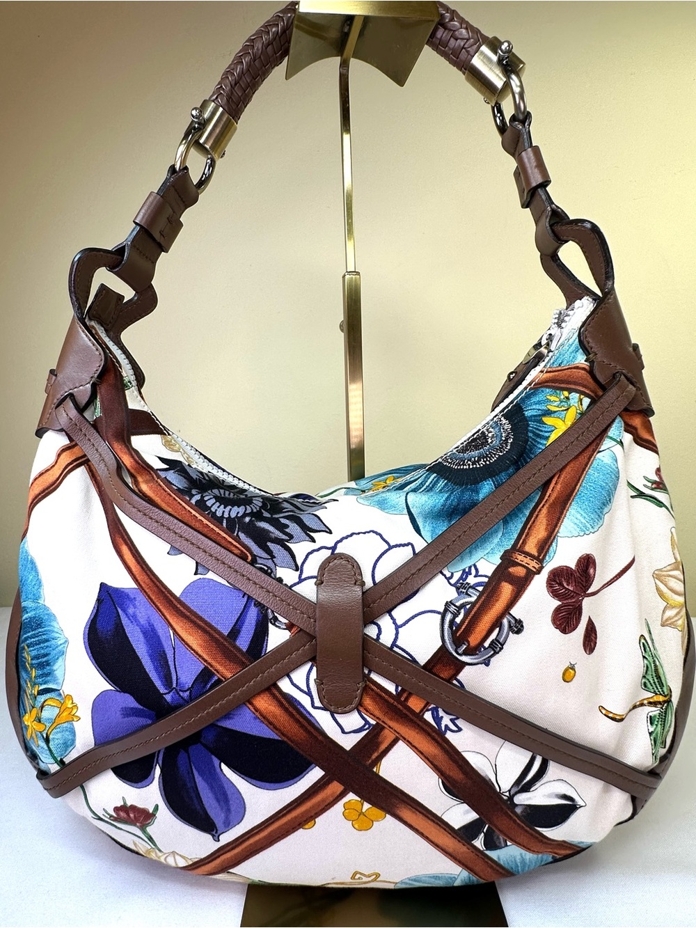 Salvatore Ferragamo Floral Multicolor Canvas & Leather Hobo bag - Picture 4 of 17